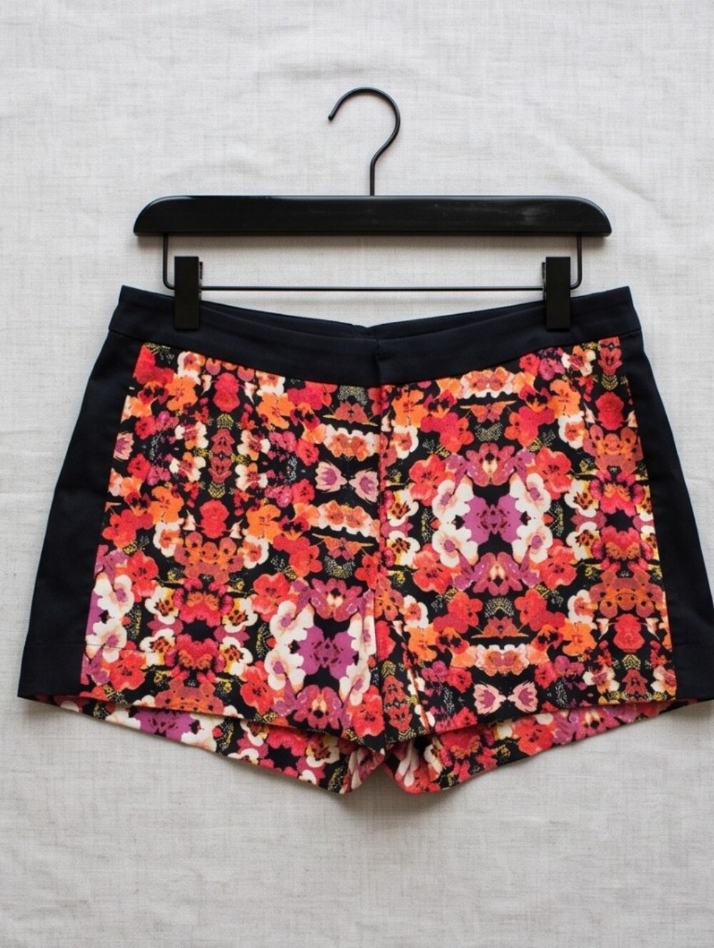 Nicole by Nicole Miller Floral Shorts with Black Side Panels